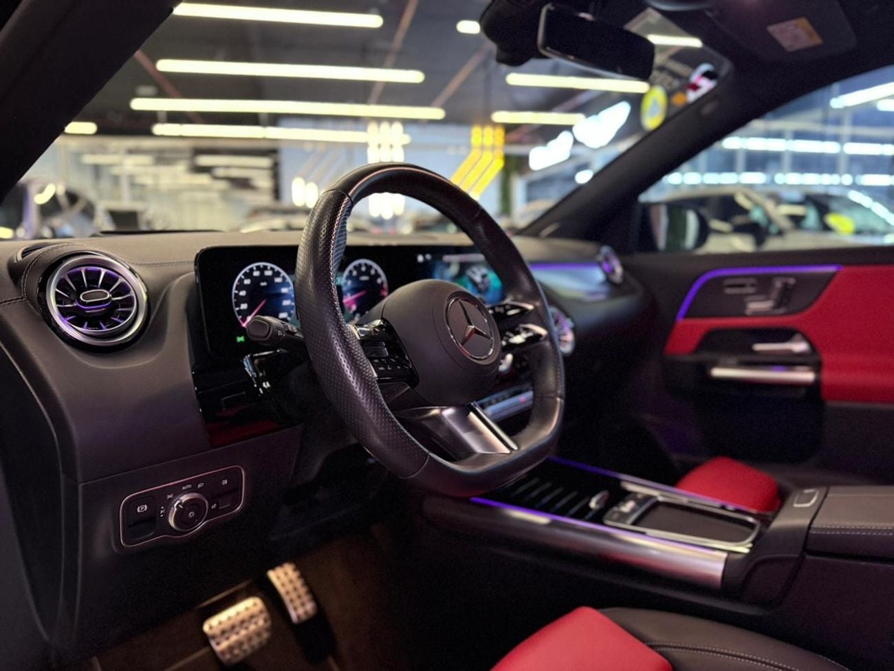 مرسيدس بنز GLA 200 AMG PREMIUM GLA200 | 2,380 AED Monthy | GARGASH WARRANTY & SERVICE