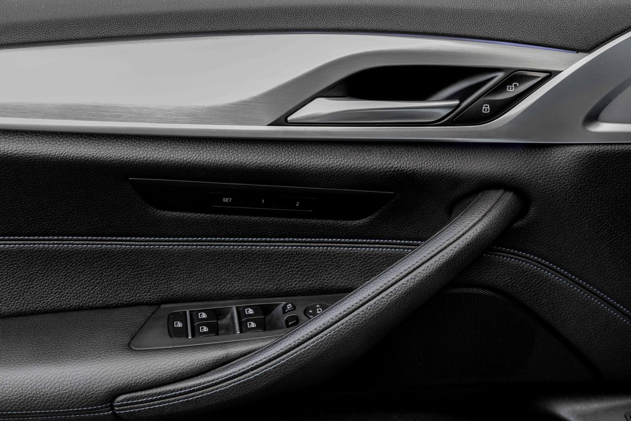 بي أم دبليو 520i 2,057 P.M | 0% Downpayment | 520i M Sport | Full Agency History | Ramadan Offer!