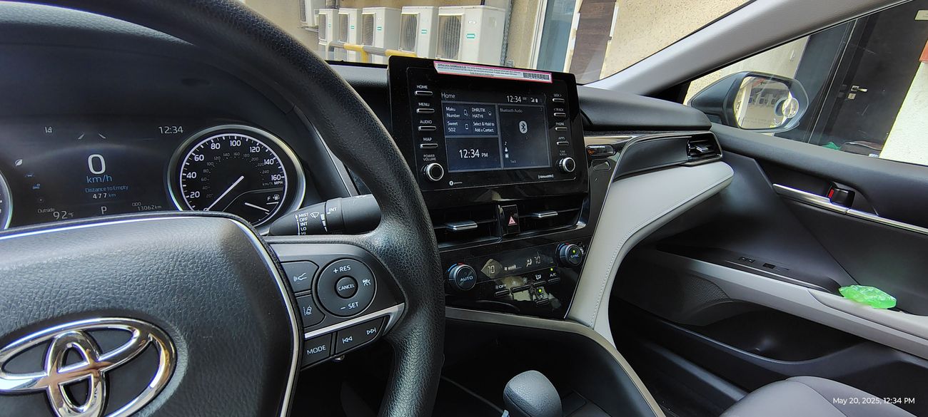 Toyota Camry LE AWD 2.5L