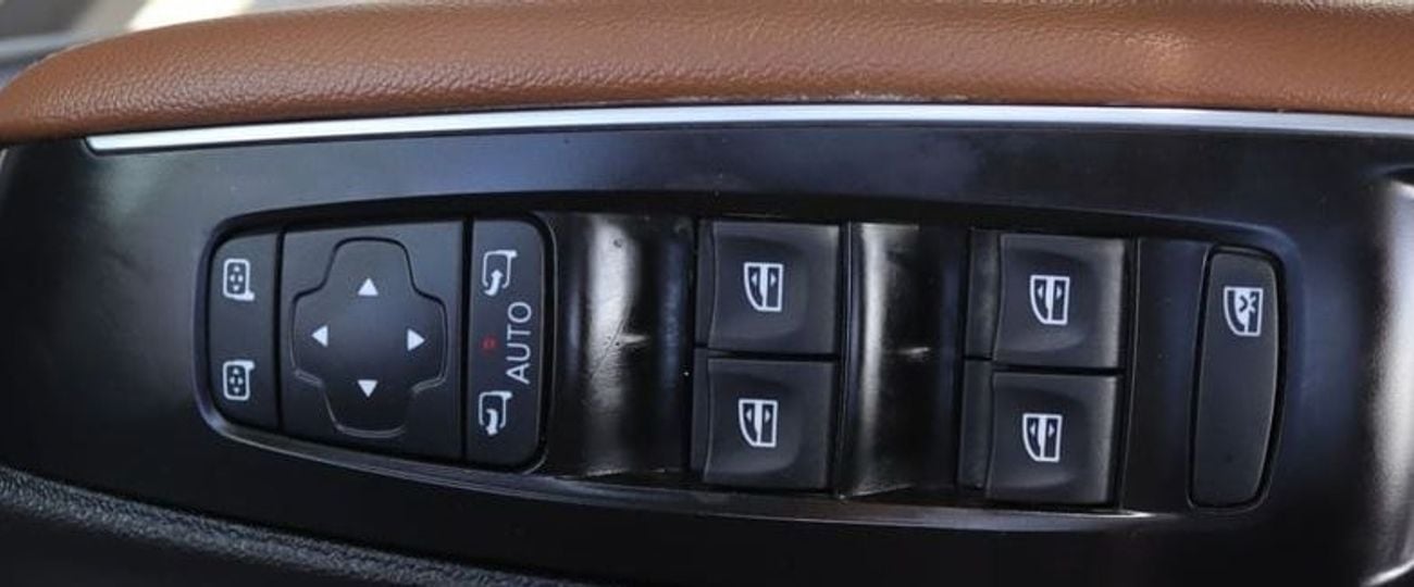 رينو كوليوس رينو كوليوس-2022- خليجى- فل أوبشن - بمحرك 2.5 -4WD - ممش قليل -بحاله ممتازه