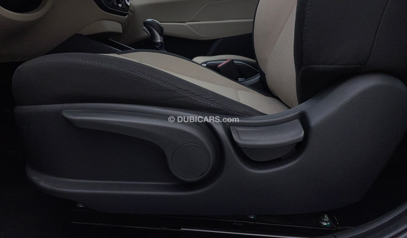 Hyundai Accent GL 1.6 | Zero Down Payment | Free Home Test Drive