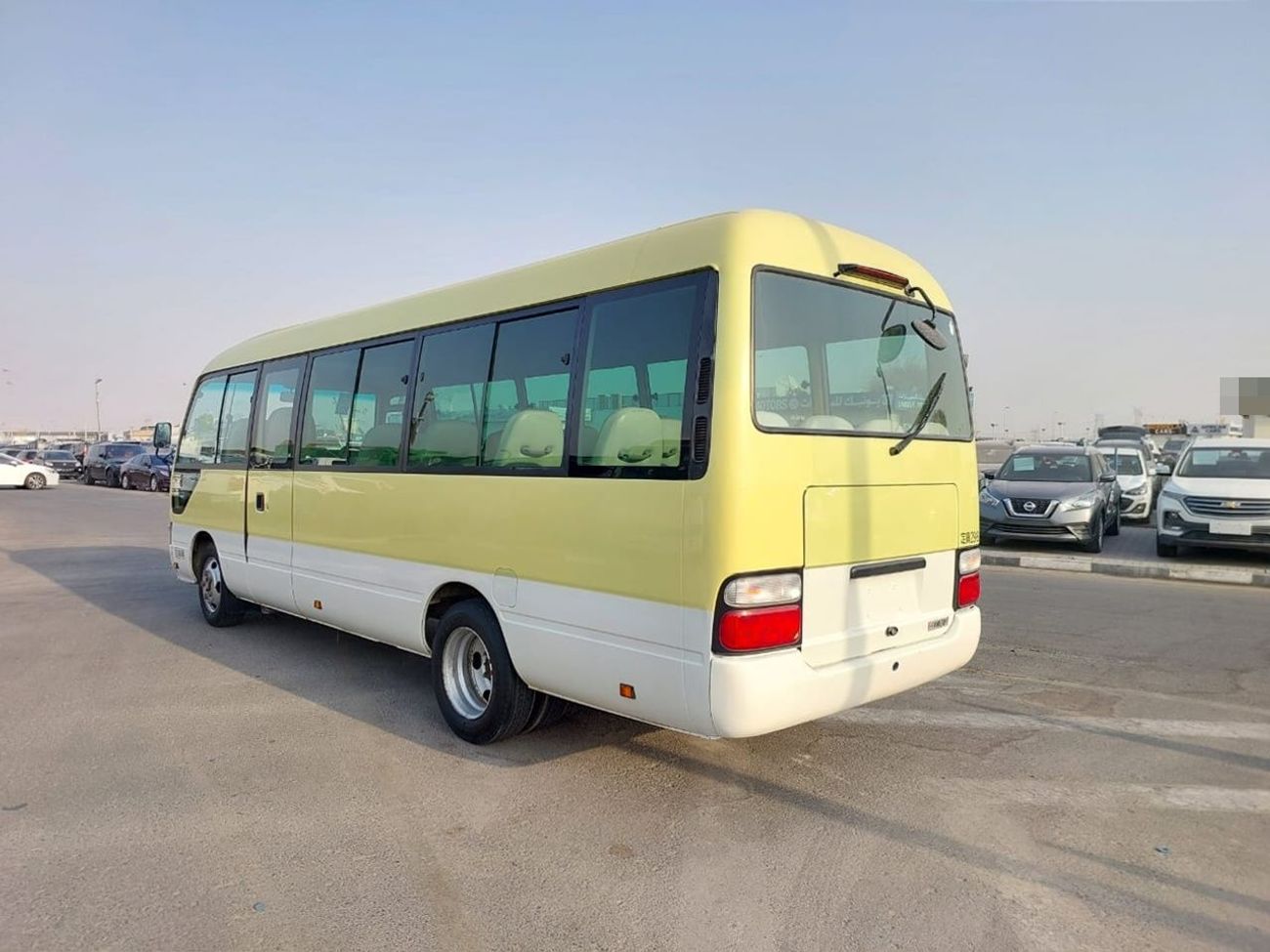 تويوتا كوستر TOYOTA COASTER BUS RHD 2007 MODEL 4.0 L DIESEL AUTOMATIC(PM02577)