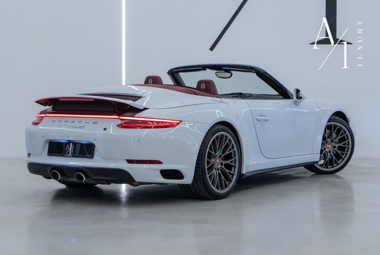 Porsche 911 Carrera 4S 3.8L Convertible 2017 Porsche 911 Carrera 4s Fully Loaded, Full Service History, Excellen