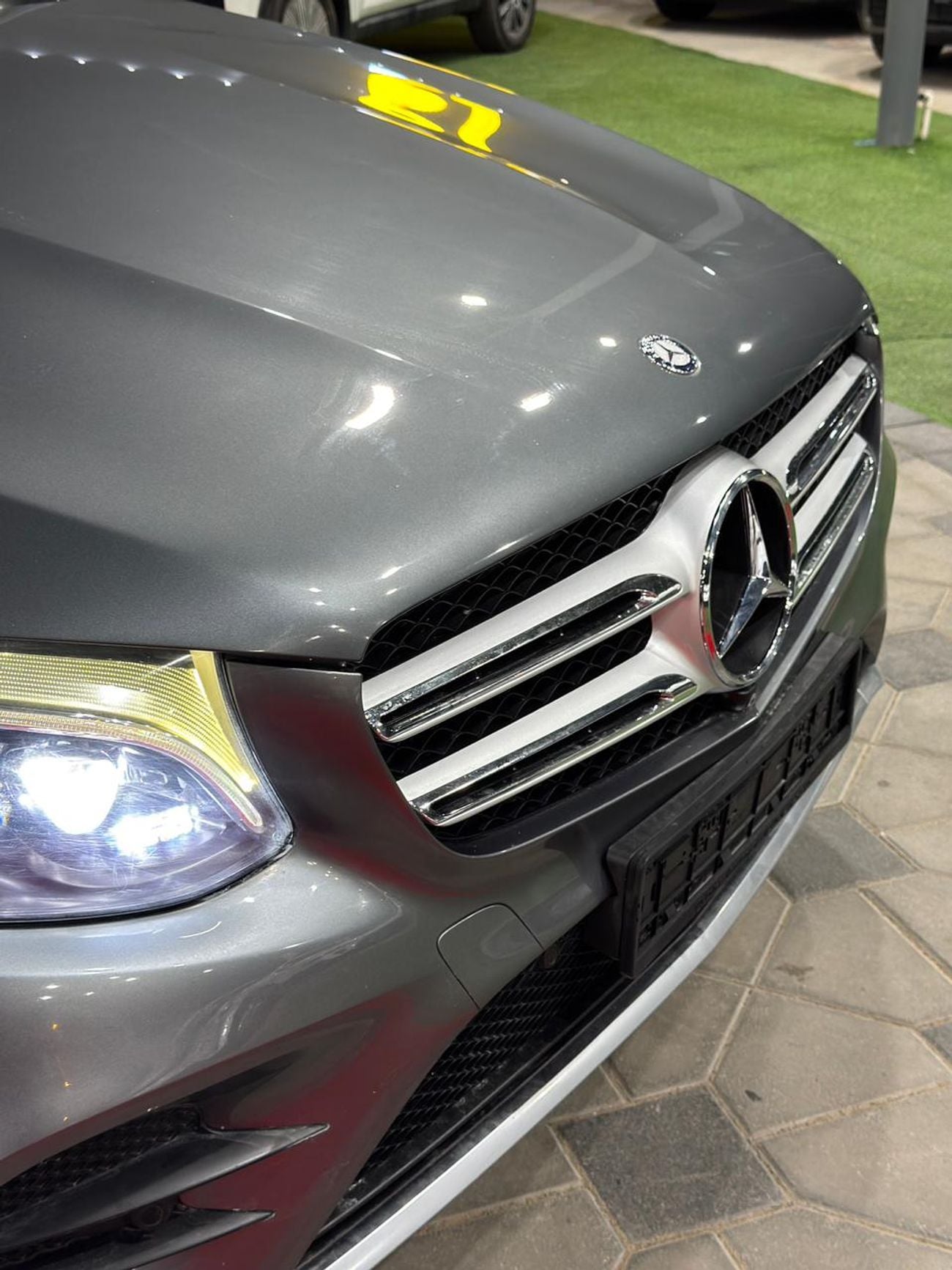 مرسيدس بنز GLC 300