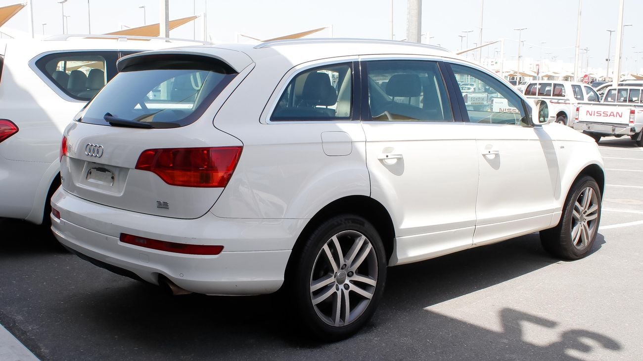 أودي Q7 3.6 Quattro