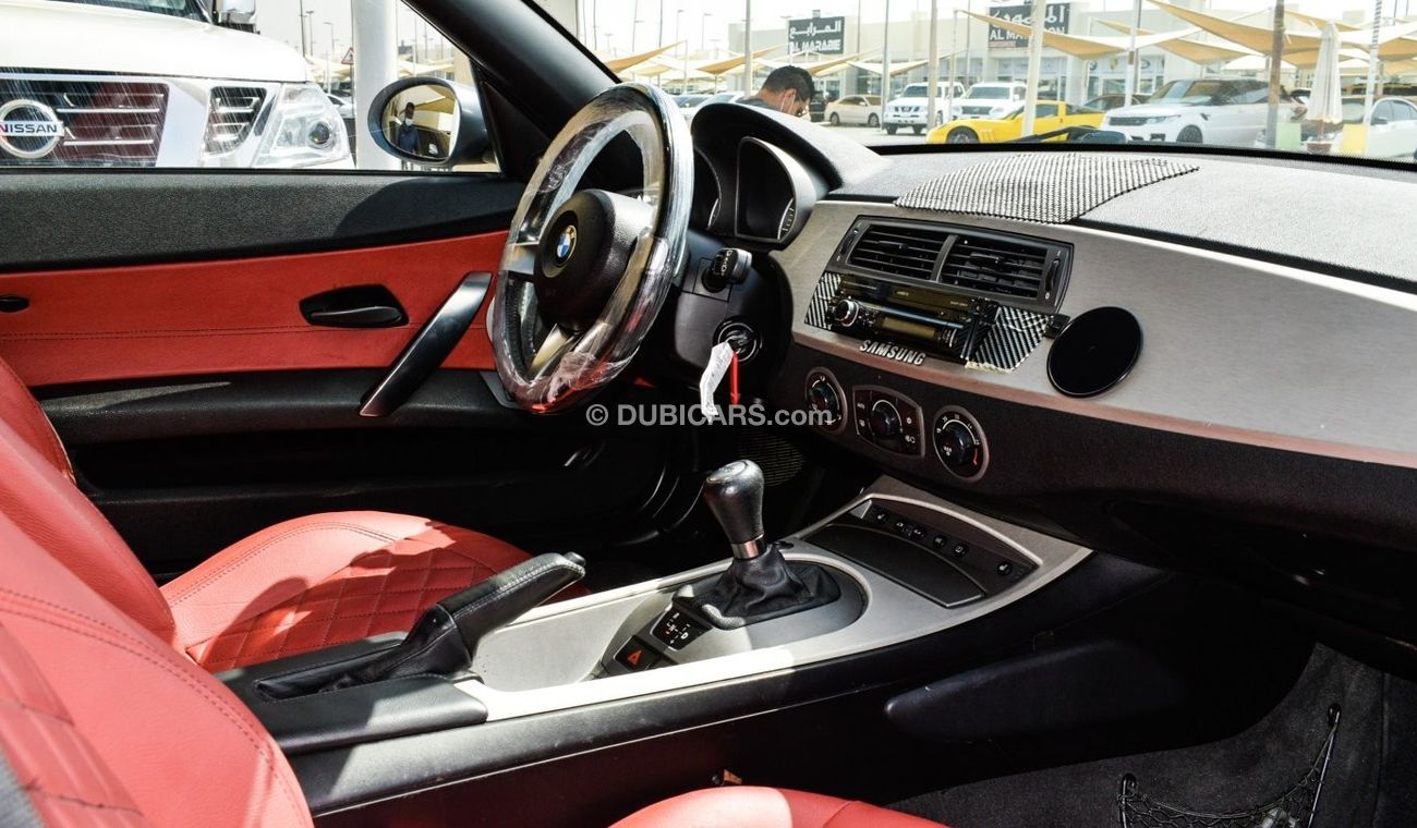 بي أم دبليو Z4 3.0 i