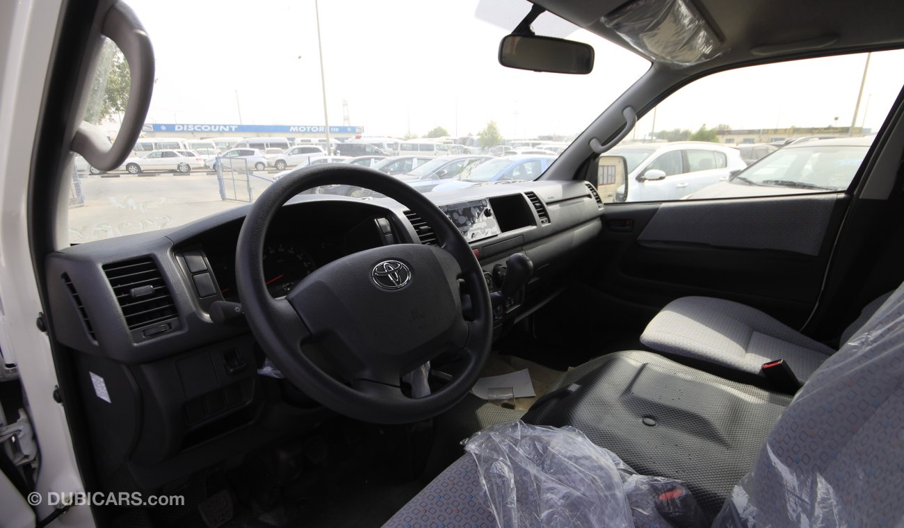 Toyota Hiace GL 2.5L DSL High Roof (15 Seats)