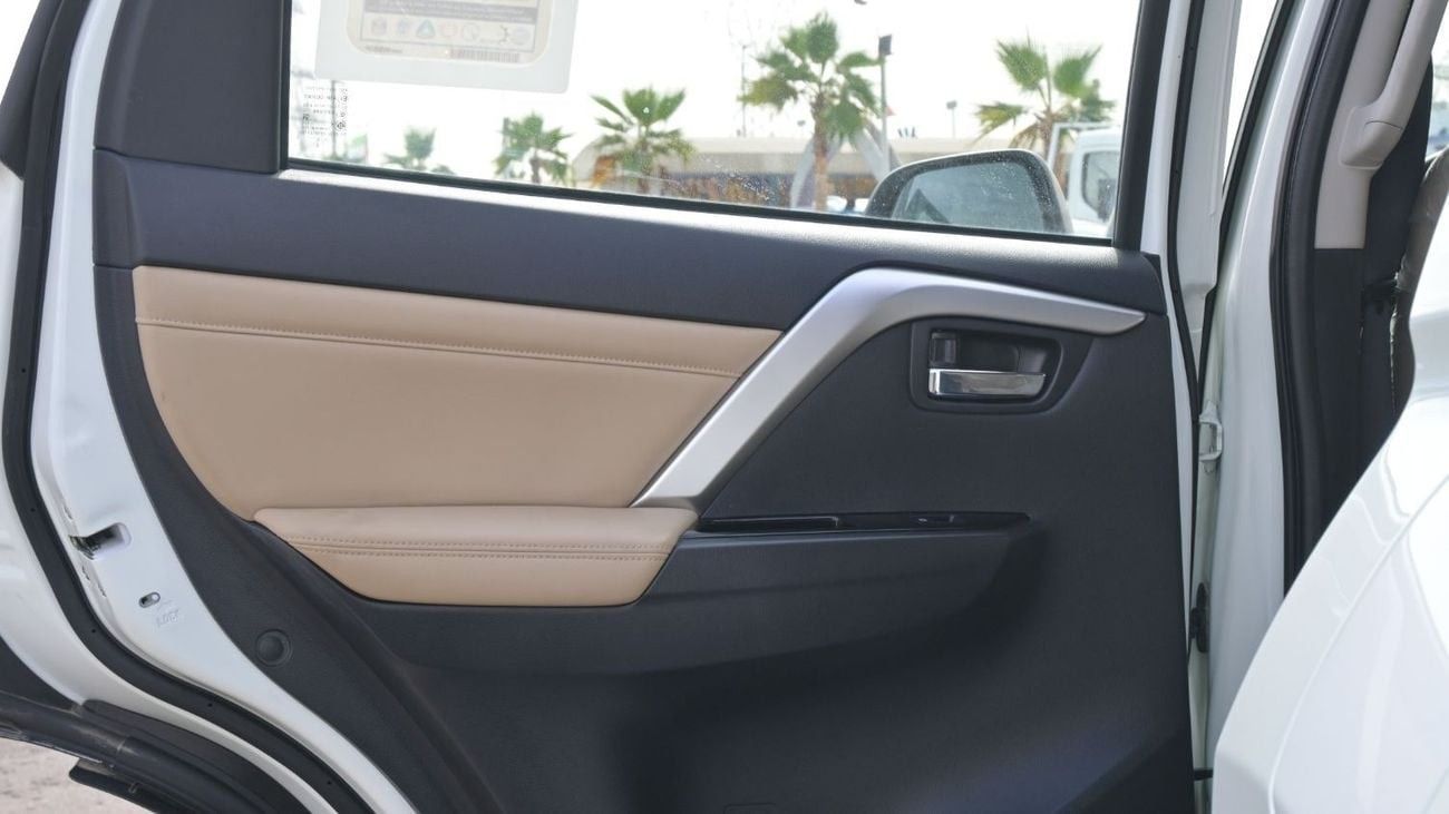 ميتسوبيشي مونتيرو سبورت Brand New Mitsubishi Montero Sport Prime Edition 2023 Export 3.0L A/T 4WD Petrol |White/Beige|