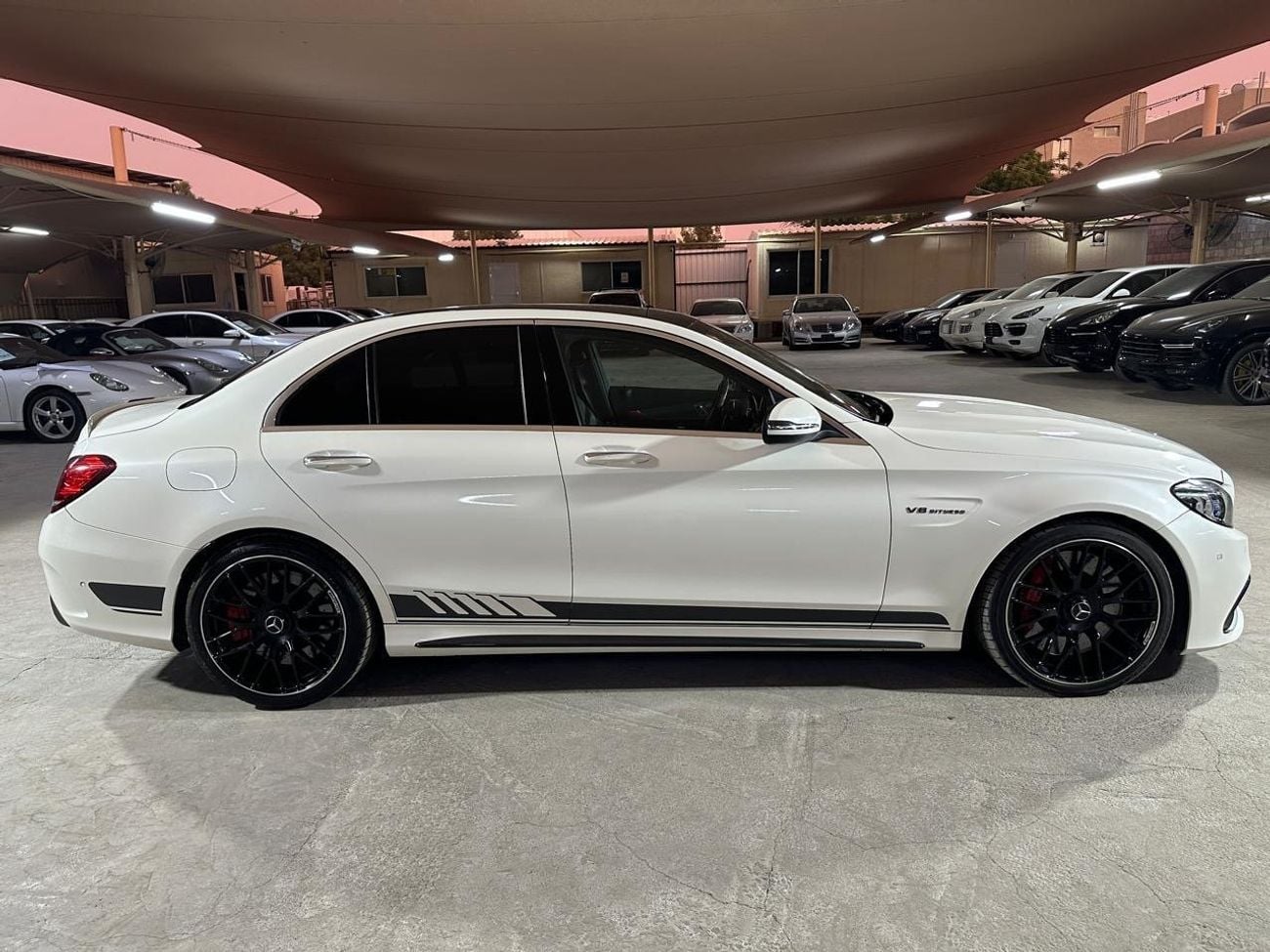 مرسيدس بنز C 63 S  SAFARI T1 Std 4.0L Sedan
