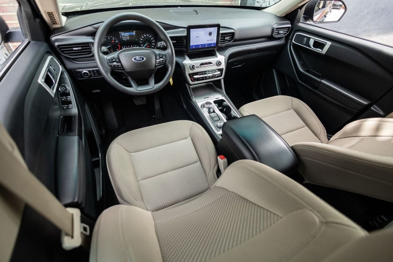 فورد إكسبلورر Base 100A 3.3L RWD