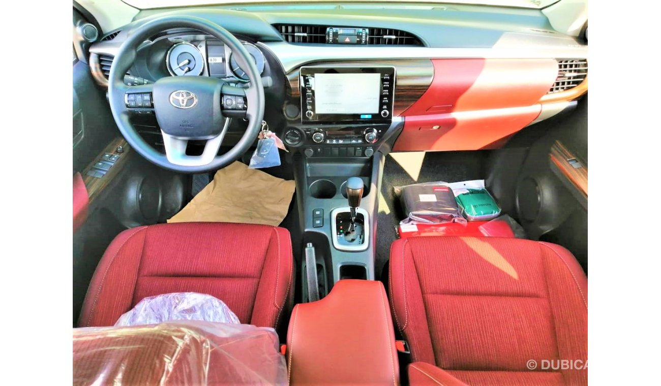 Toyota Hilux 2.7 full option with fridge and compr