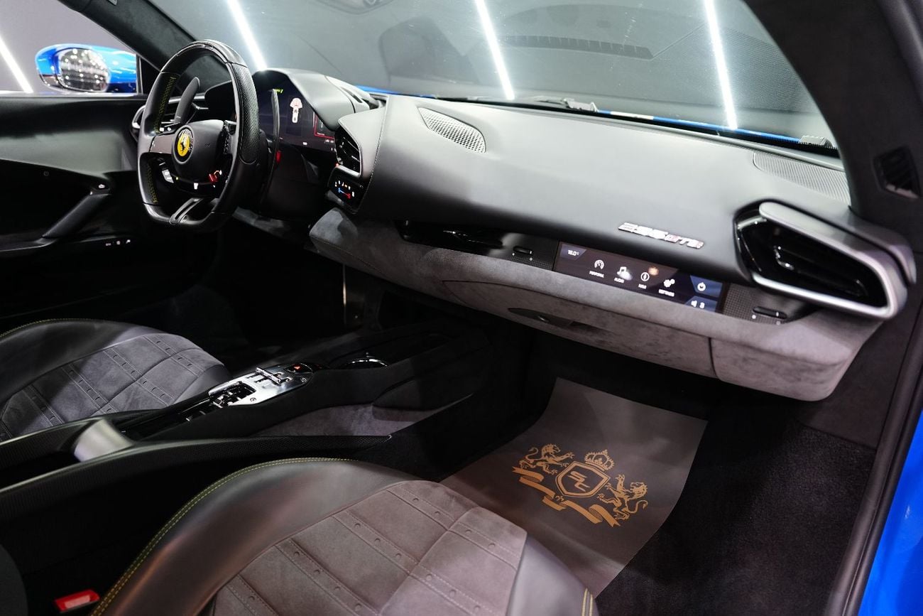 Ferrari 296 GTB 3.0T V6 PHEV Extended Assetto Fiorano Package, Apple CarPlay, Daytona Seats!!