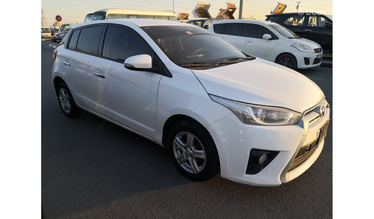 Toyota Yaris SE+  FULL OPTION 1.5L(EXCLUSIVE OFFER)