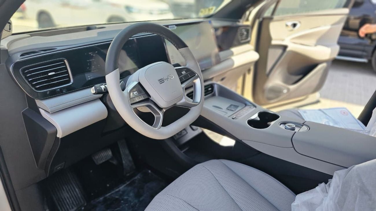 BYD Sealion 06 2025 BYD Sealion 06 DM-i 170 RANGE BATTERY  | Plug-in Hybrid SUV