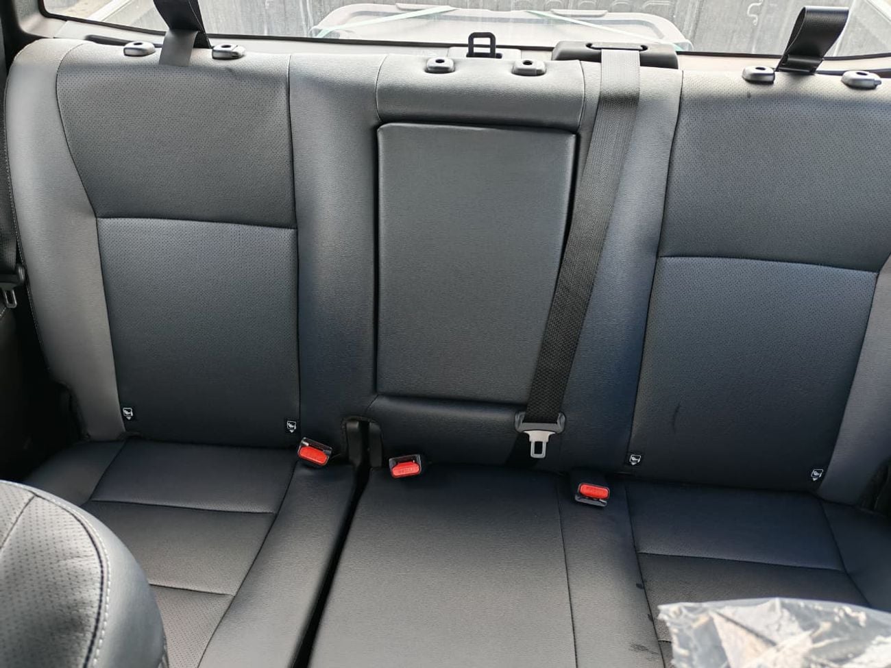 Toyota Hilux 2025 Toyota Hilux Adventure Double Cab Pickup 2.8L 4-Cyl Turbo Diesel A/T 4x4 Only for Africa