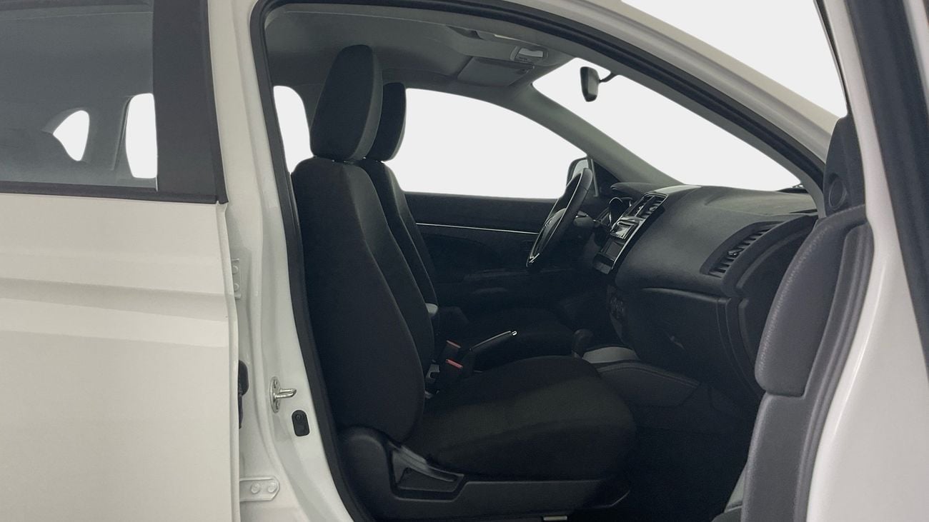 Mitsubishi ASX 2.0 CVT 2WD BASIC | Guaranteed Warranty | 0 Down Payment