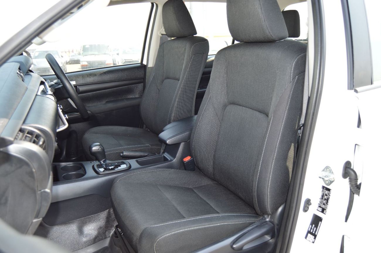 Toyota Hilux Double cabin, perfect inside and outside