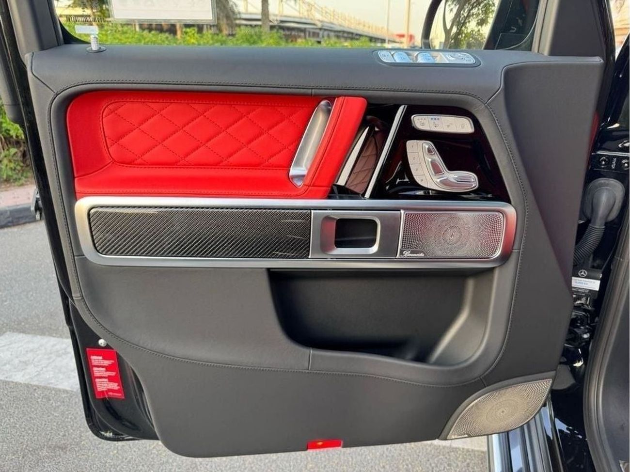 مرسيدس بنز G 63 AMG GCC SPEC UNDER WARRANTY AND SERVICE CONTRACT