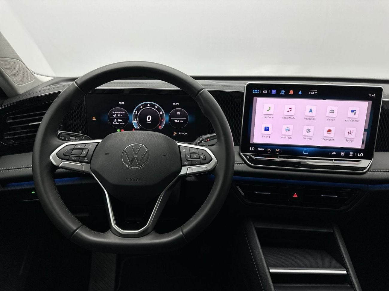 فولكس واجن تيجوان Life 1.4L (Ref#08919) / 22,100 AED SAVINGS from New Car