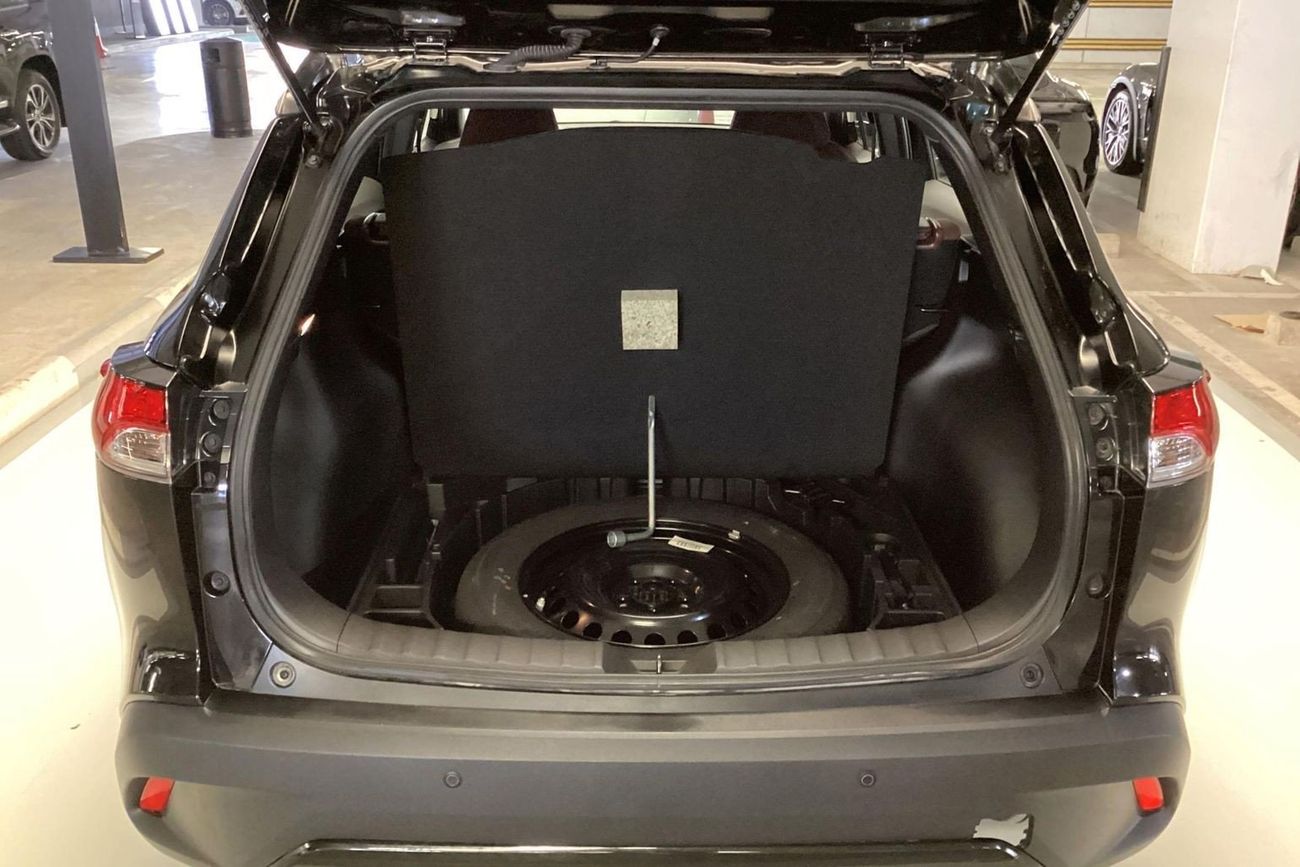 تويوتا كورولا كروس XL | National Day | Start 2026 with the ideal drive | شامل الضمان | 0 ﺪﻔﻋﺓ ﺃﻮﻟﻯ