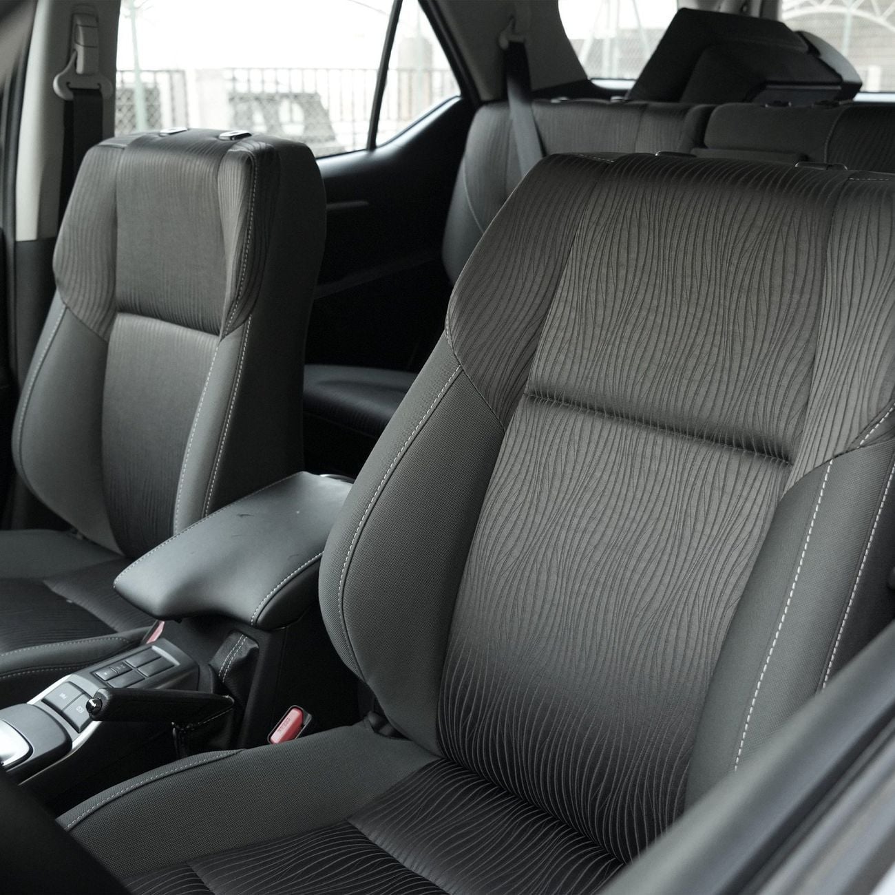 Toyota Fortuner EXR 2.7 L | v4 | Petrol | Auto AC | Export Only