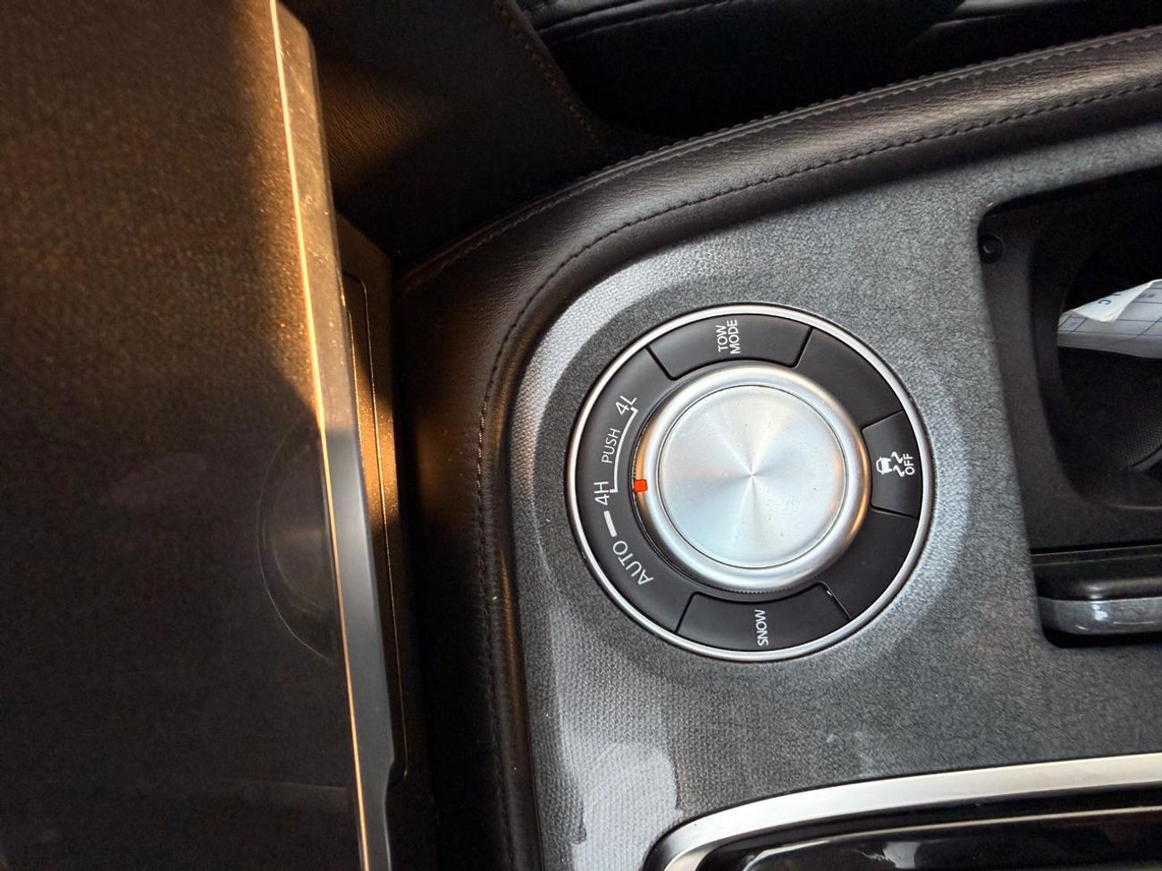 Nissan Armada 4WD 2022 model