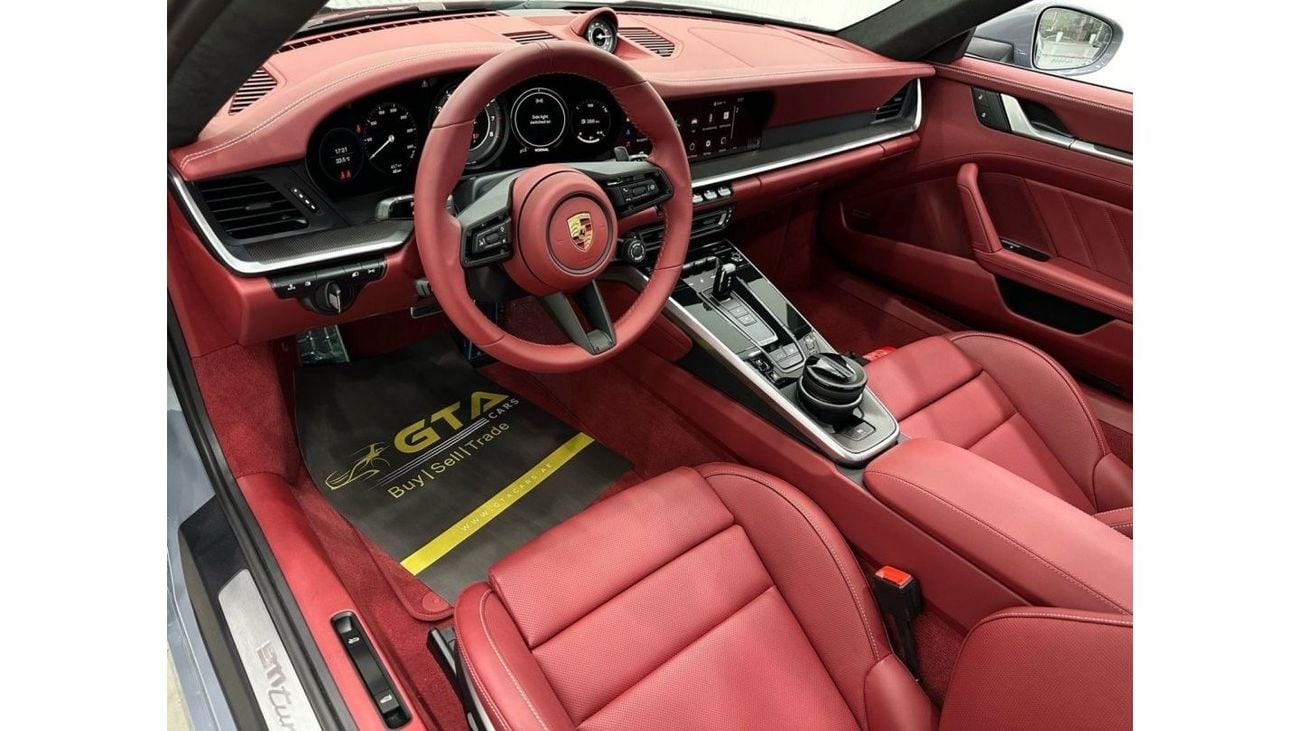 بورش 911 *Brand New* 2024 Porsche 911 Turbo S, May 2026 Porsche Warranty, Delivery Kms, GCC