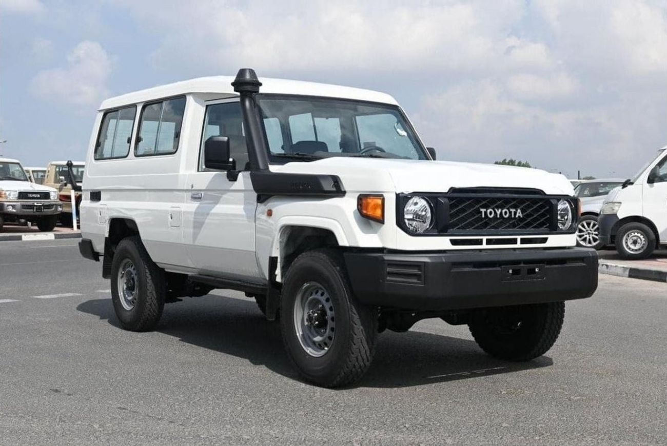 تويوتا لاند كروزر 70 2024 Toyota Land Cruiser Hardtop 4.5L 3Dr Diesel 8 Cylinders Manual Zero KM