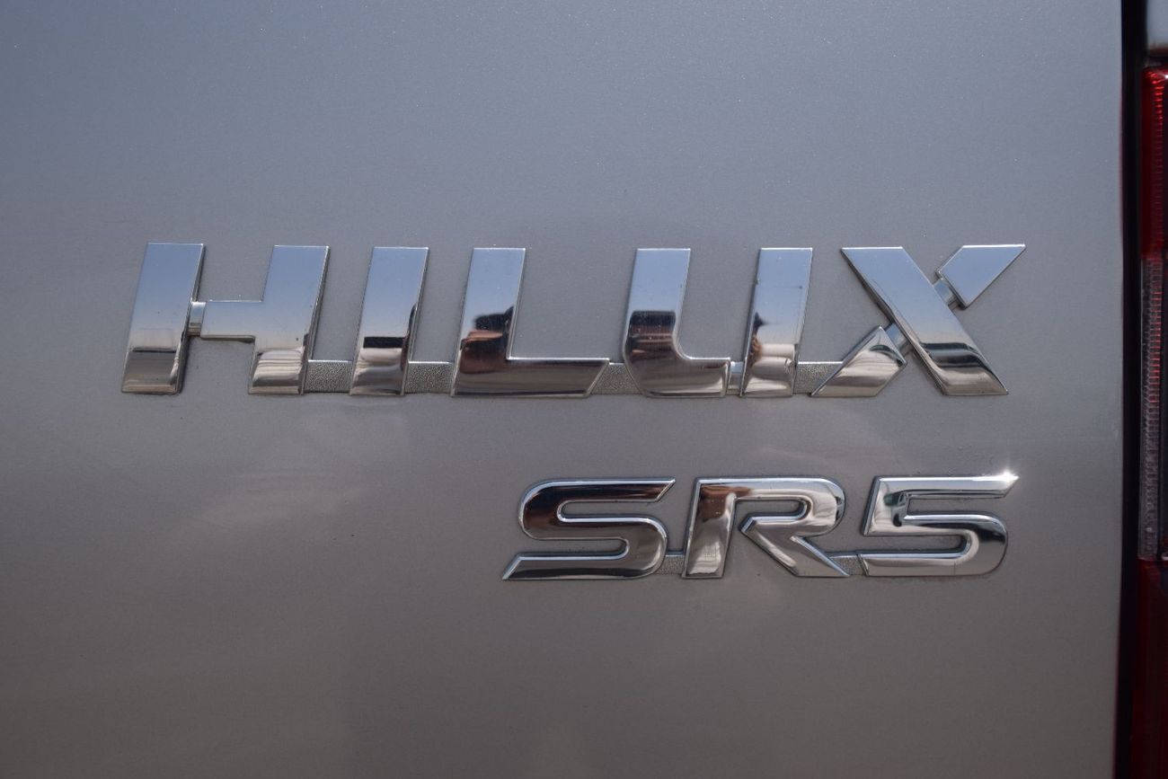 Toyota Hilux S GLX 2.8L AWD A/T