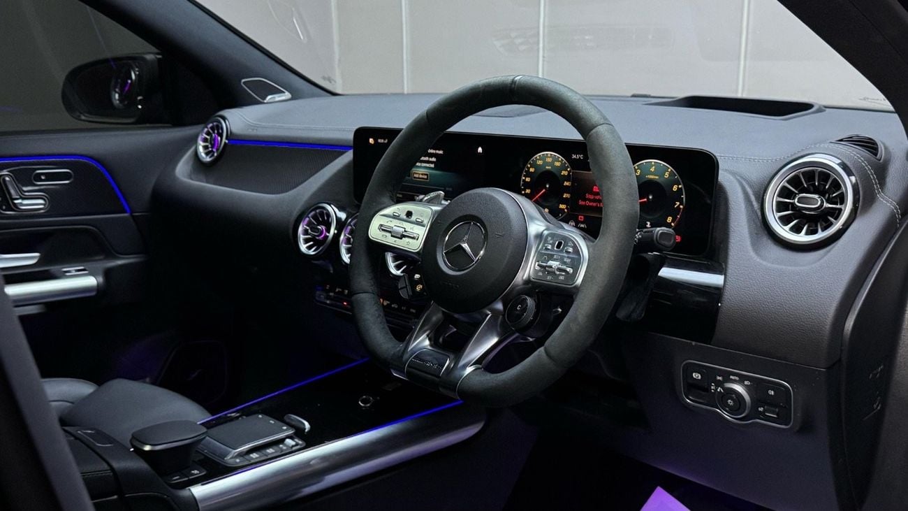 Mercedes-Benz GLA 45 S AMG