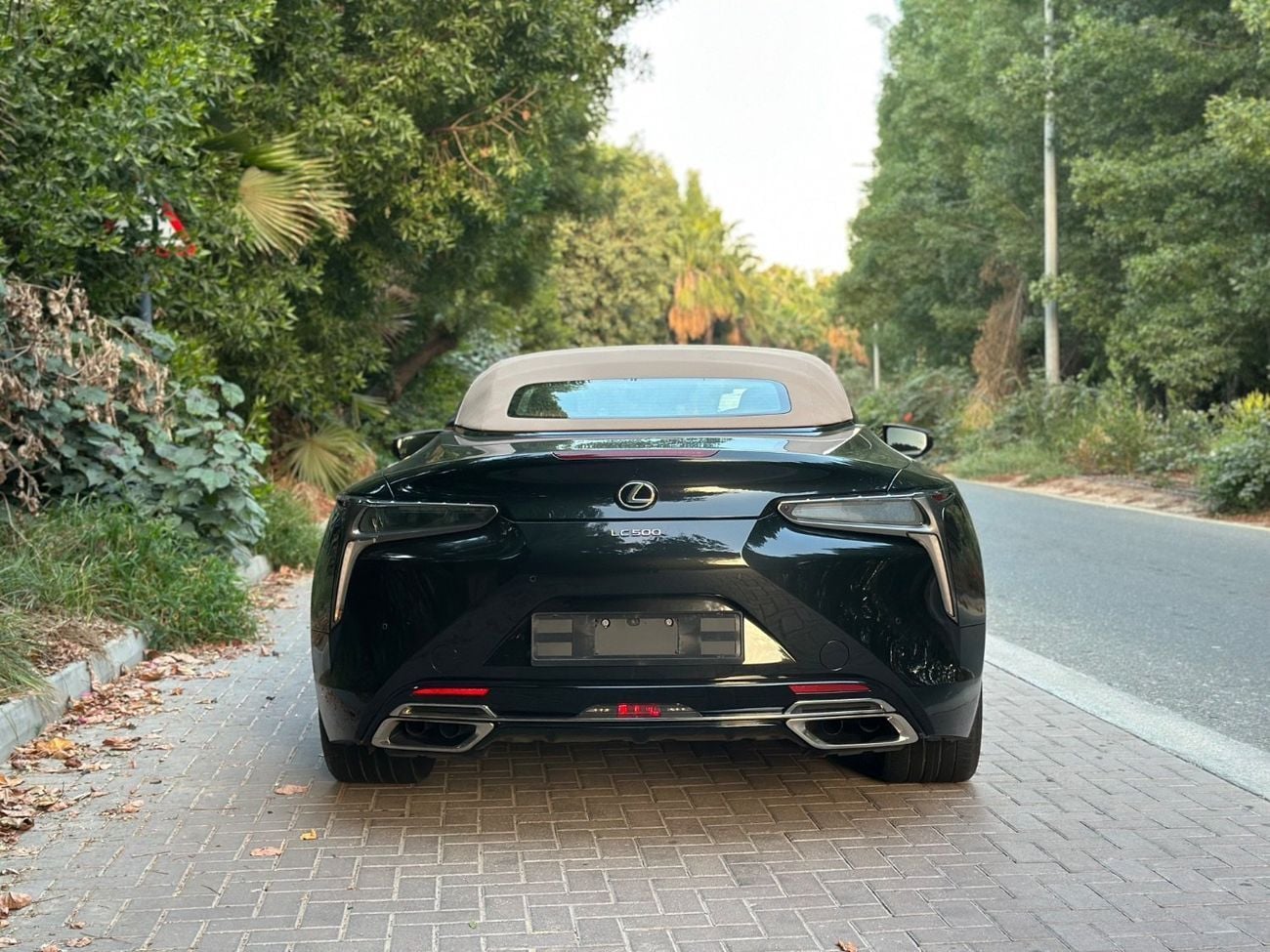 لكزس LC 500 Titanium  5.0L Titanium  5.0L