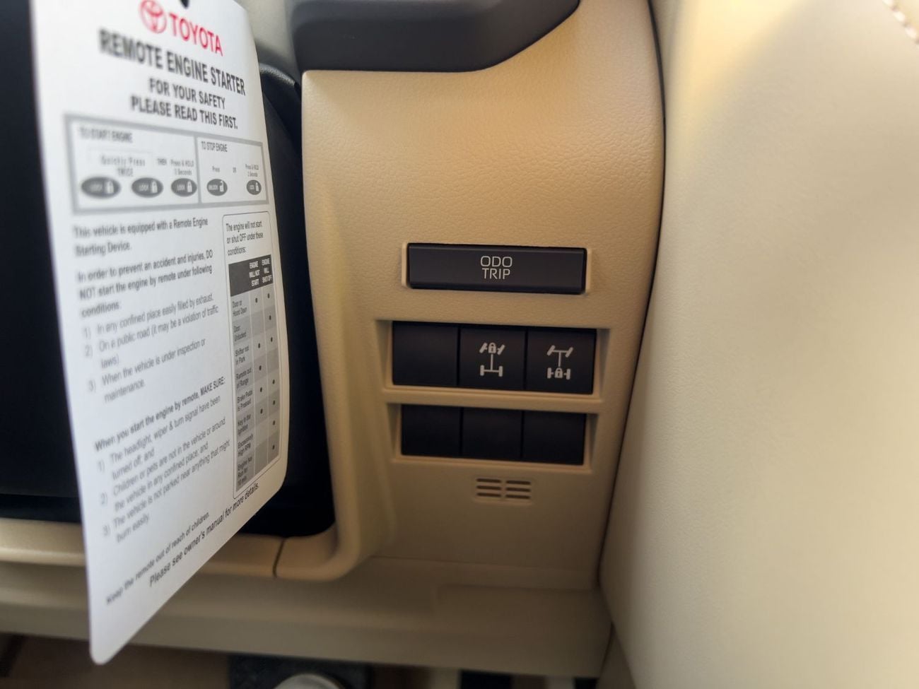 Toyota Land Cruiser EXPORT ONLY - 2026 LC300 VX 4.0L (GCC Specification)