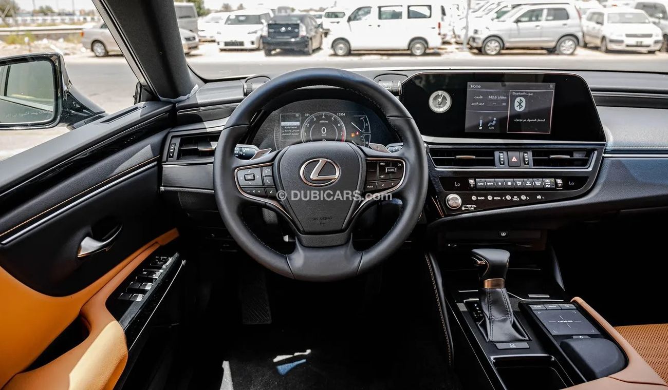لكزس ES 250 17" ALLOY, 10 SPEAKER PIONEER, 8" TOUCH DISPLAY, SUNROOF, REAR CAM, LEATHER SEATS
