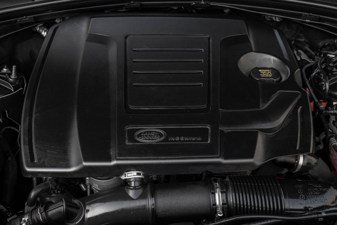 Land Rover Range Rover Velar R-Dynamic SE | 6,071 P.M  | 0% Downpayment | Agency Warranty