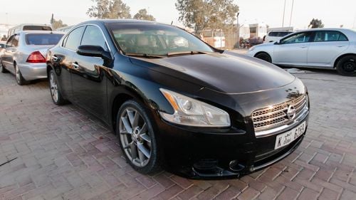 Nissan Maxima