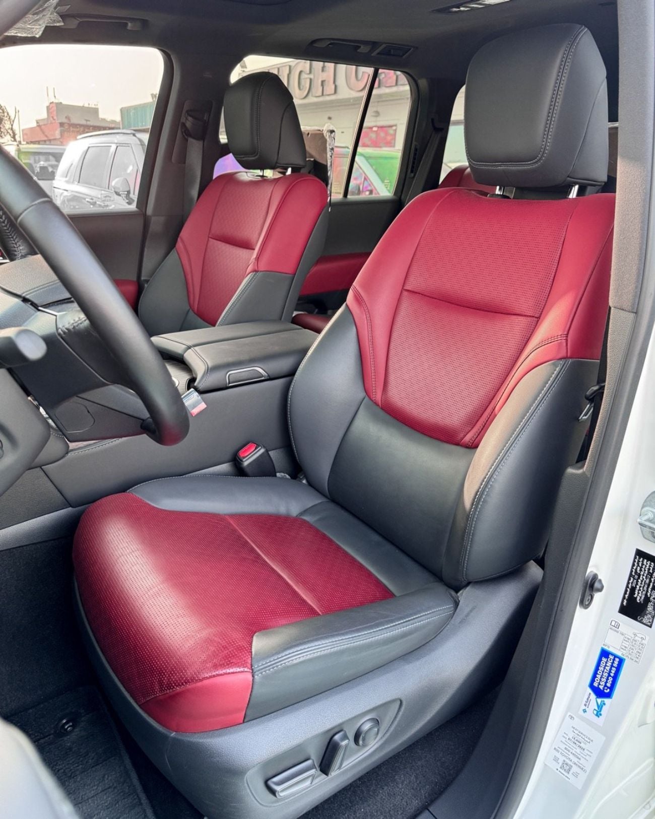 Toyota Land Cruiser VXR Toyota Land Cruiser VXR 2024 MODEL - GCC specs