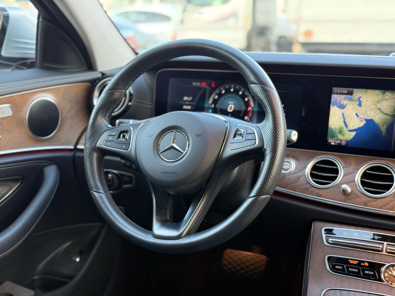 Mercedes-Benz E 400