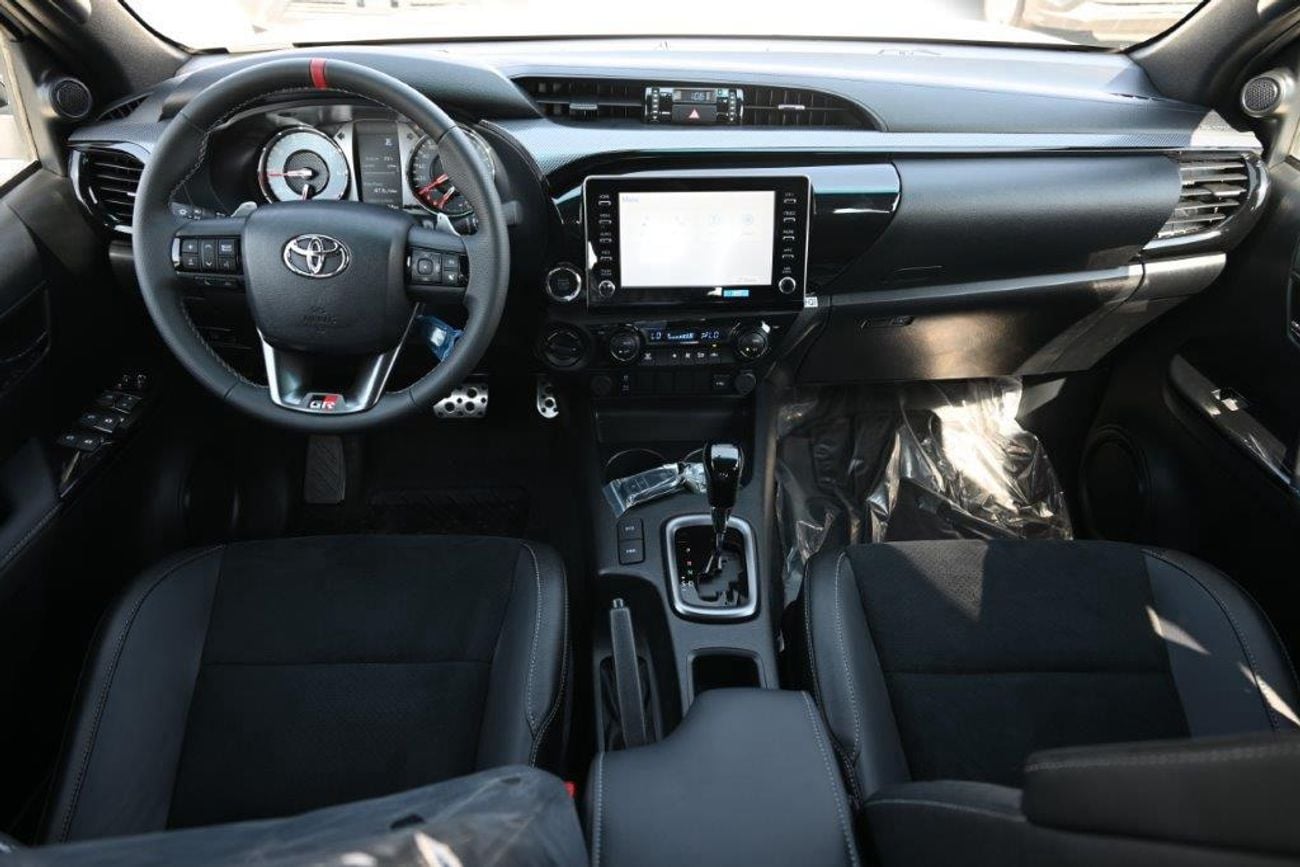 Toyota Hilux 2.8L TURBO DIESEL GR SPORT AUTOMATIC TRANSMISSION ( FOR RE-EXPORT ONLY )