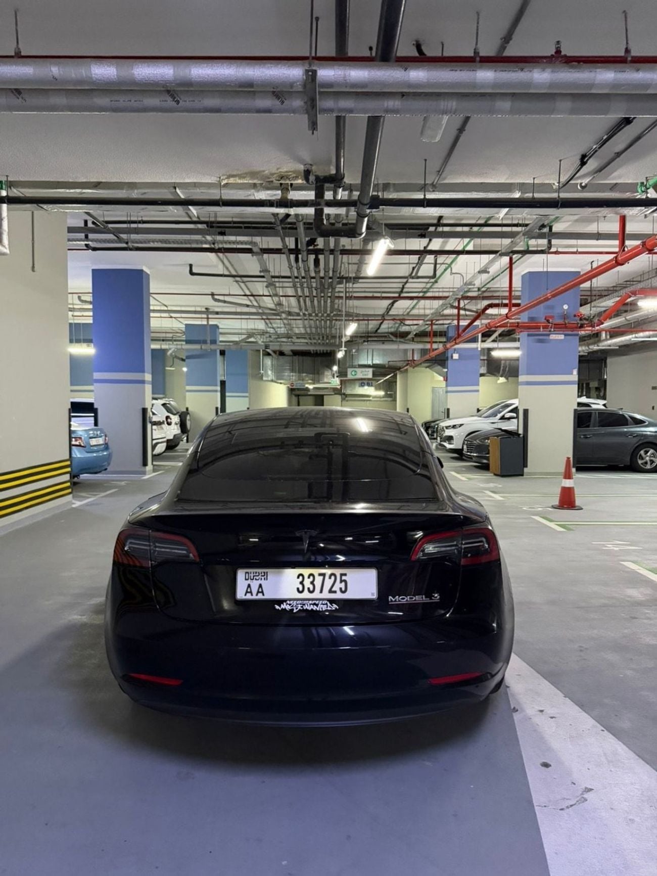 تسلا موديل 3