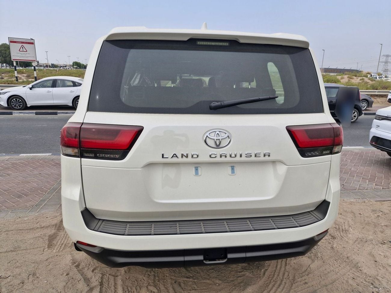 Toyota Land Cruiser 2026 TOYOTA LC300 GX 4.0L BASIC BRAND NEW 0KM