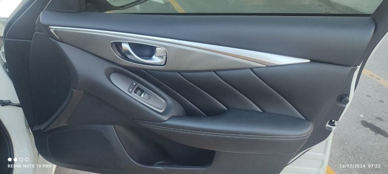 إنفينيتي Q50 3.0T Sport Black Edition