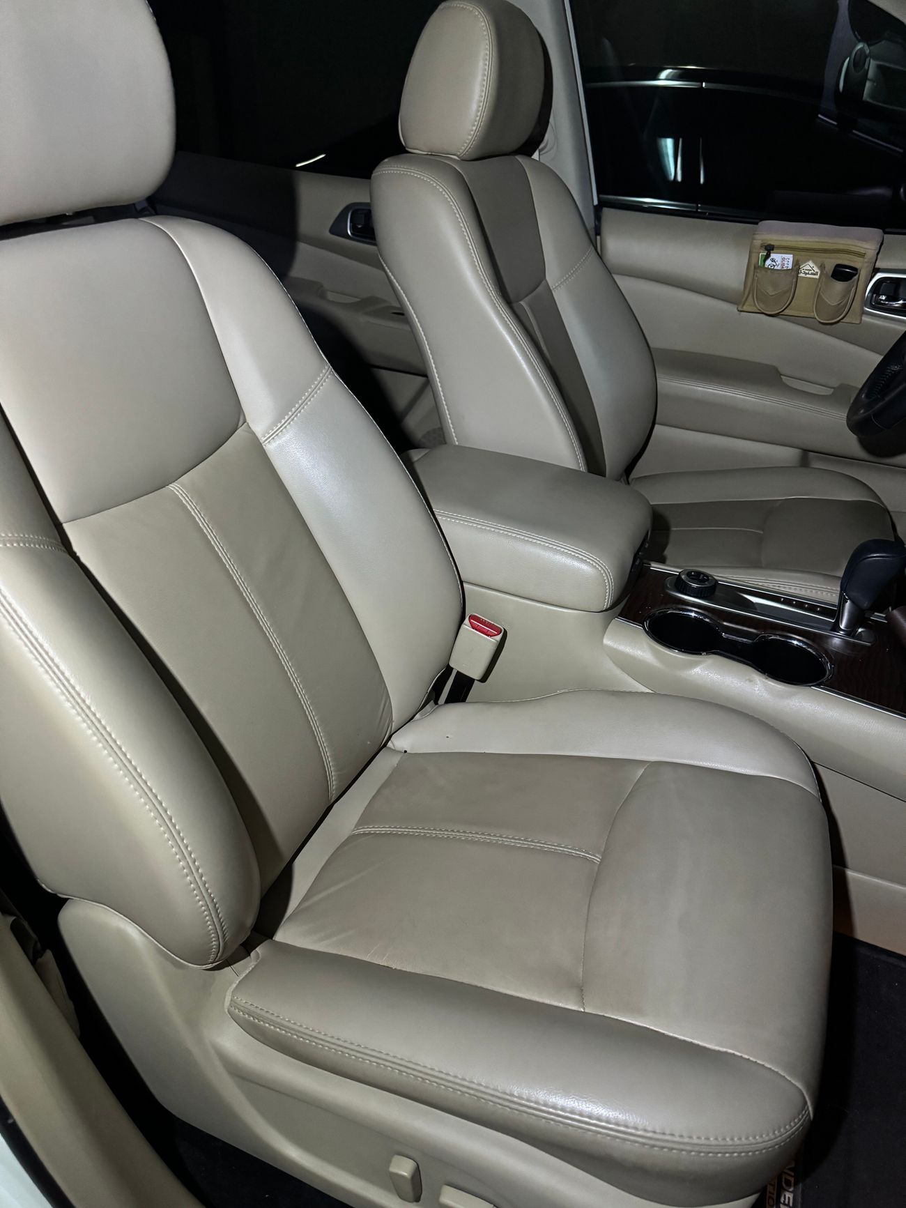 Nissan Pathfinder SV