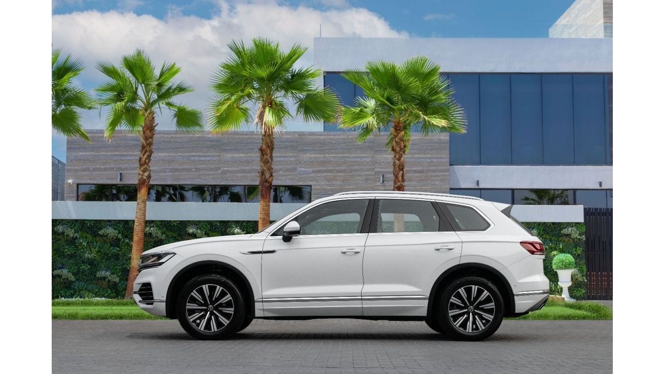 Volkswagen Touareg Highline High line  | 3,329 P.M  | 0% Downpayment | Excellent Condition!