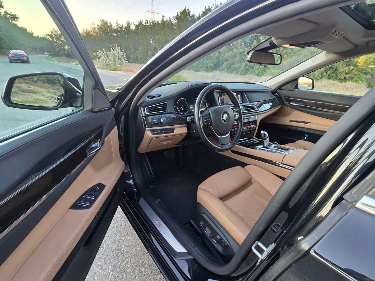 BMW 730Li BMW 730LI DIESEL 2014 // KOREAN // PERFECT CONDITION // LOW MILEAGE // FULL OPITION