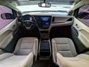 Toyota Sienna LE (NON GCC) Mid Option With Navigation In Perfect Condition 7 Seater Flawless Family Van