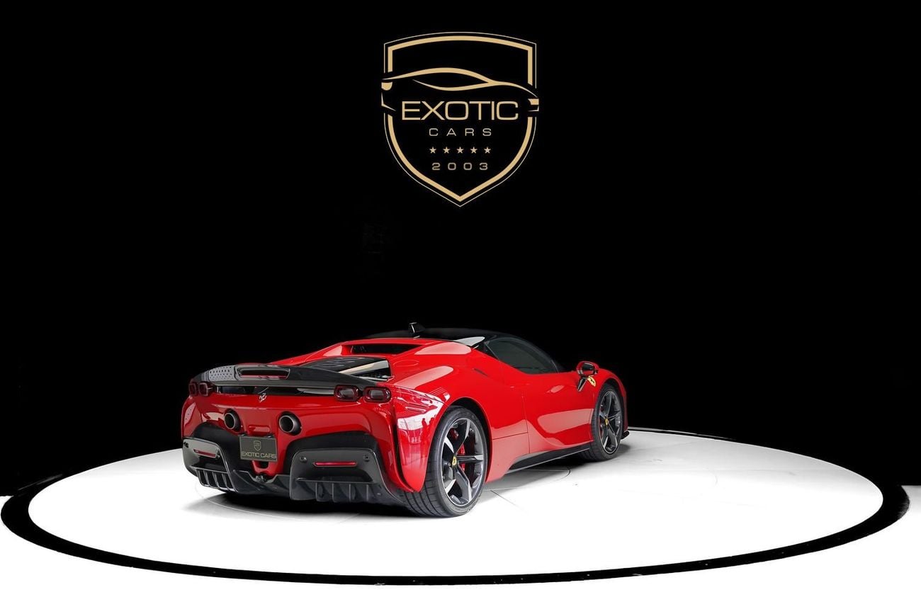 فيراري SF90 ستراديل ASSETTO FIORANO