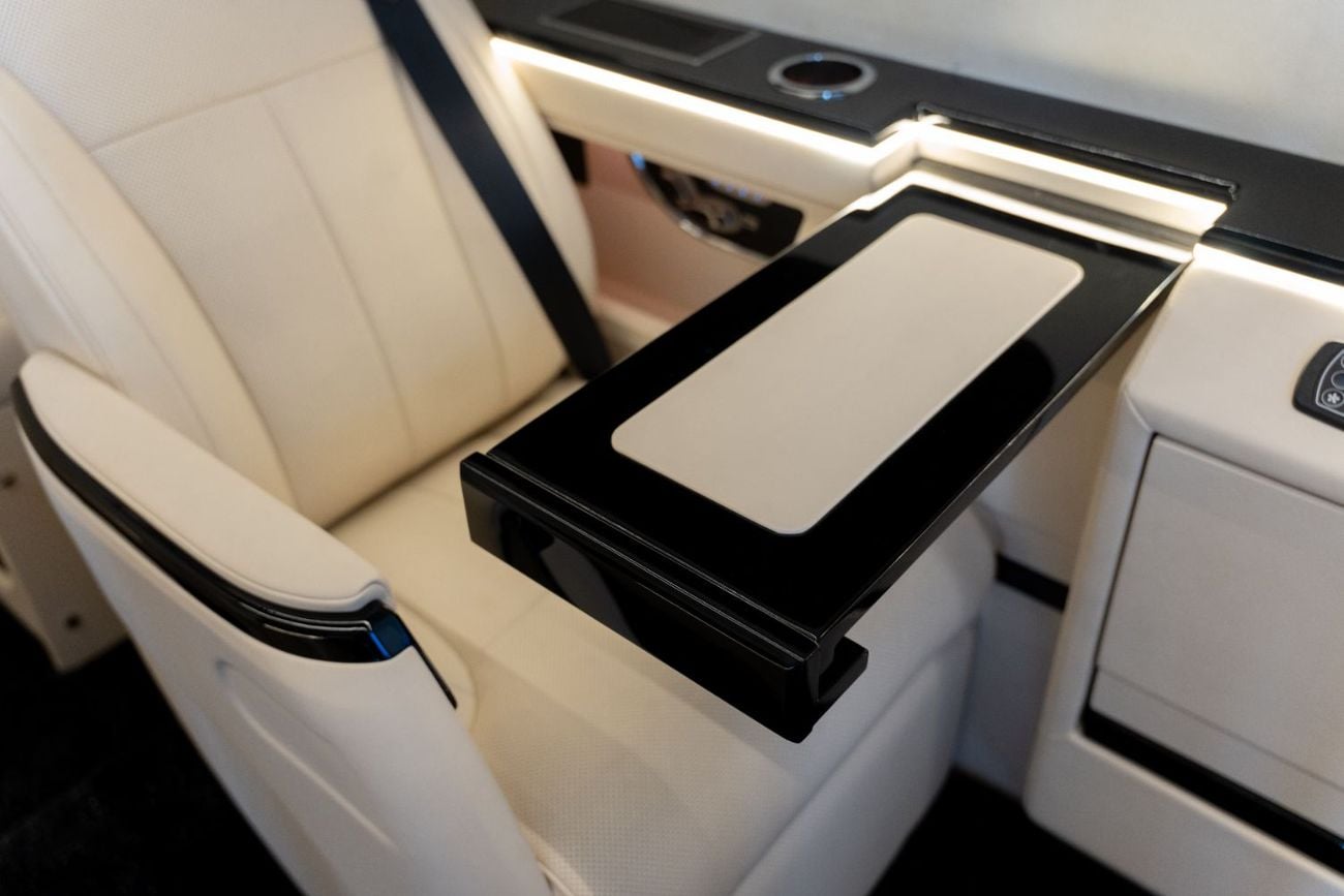Mercedes Benz Sprinter VIP Sprinter | Премиальный интерьер | Washroom | Smart TVs