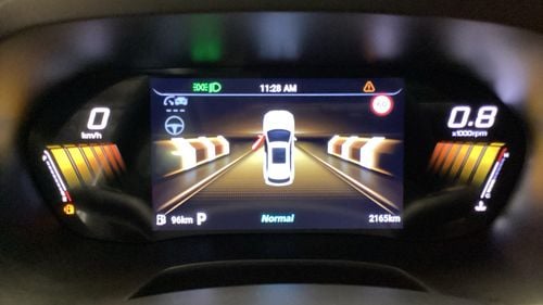 أم جي ZS Luxury | شامل الضمان | 0 ﺪﻔﻋﺓ ﺃﻮﻟﻯ