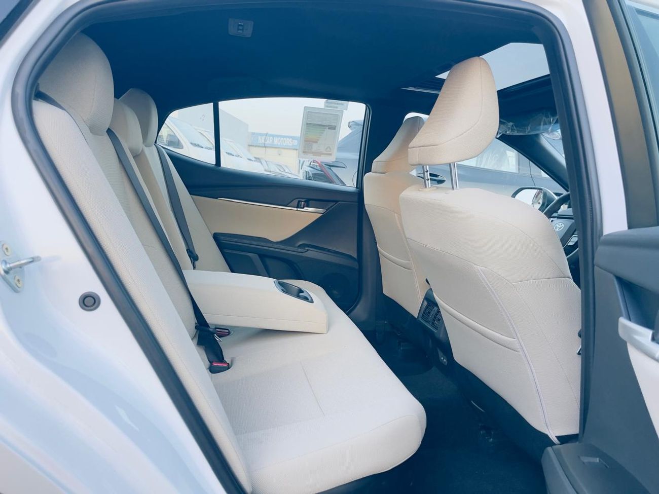 Toyota Camry GLE 2.5L Hybrid