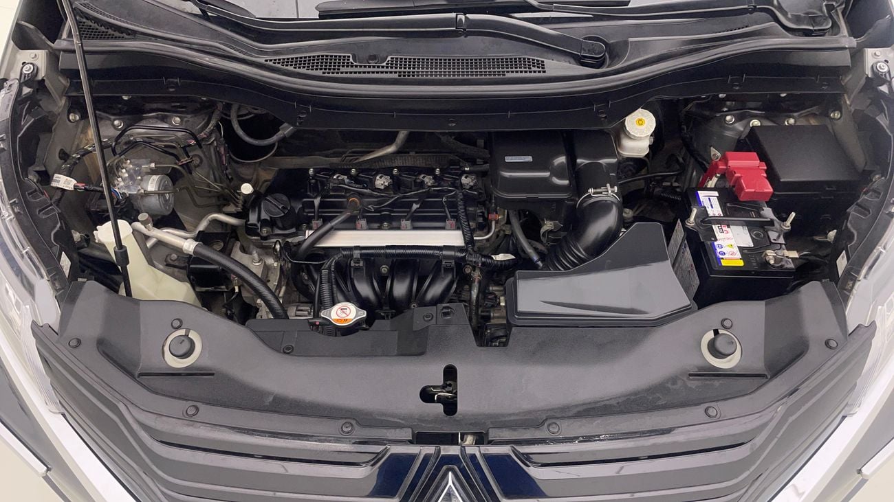 ميتسوبيشي إكسباندر MIDLINE 1.5 | بدون دفعة مقدمة | اختبار القيادة في المنزل